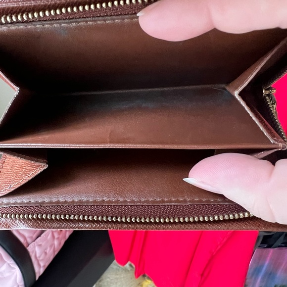 LV monogram wallet 5 1/2 x 3 1/2- CA0322 - Picture 11 of 17